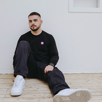 Qima Heilung Longsleeve (Black) - Priba Printworks